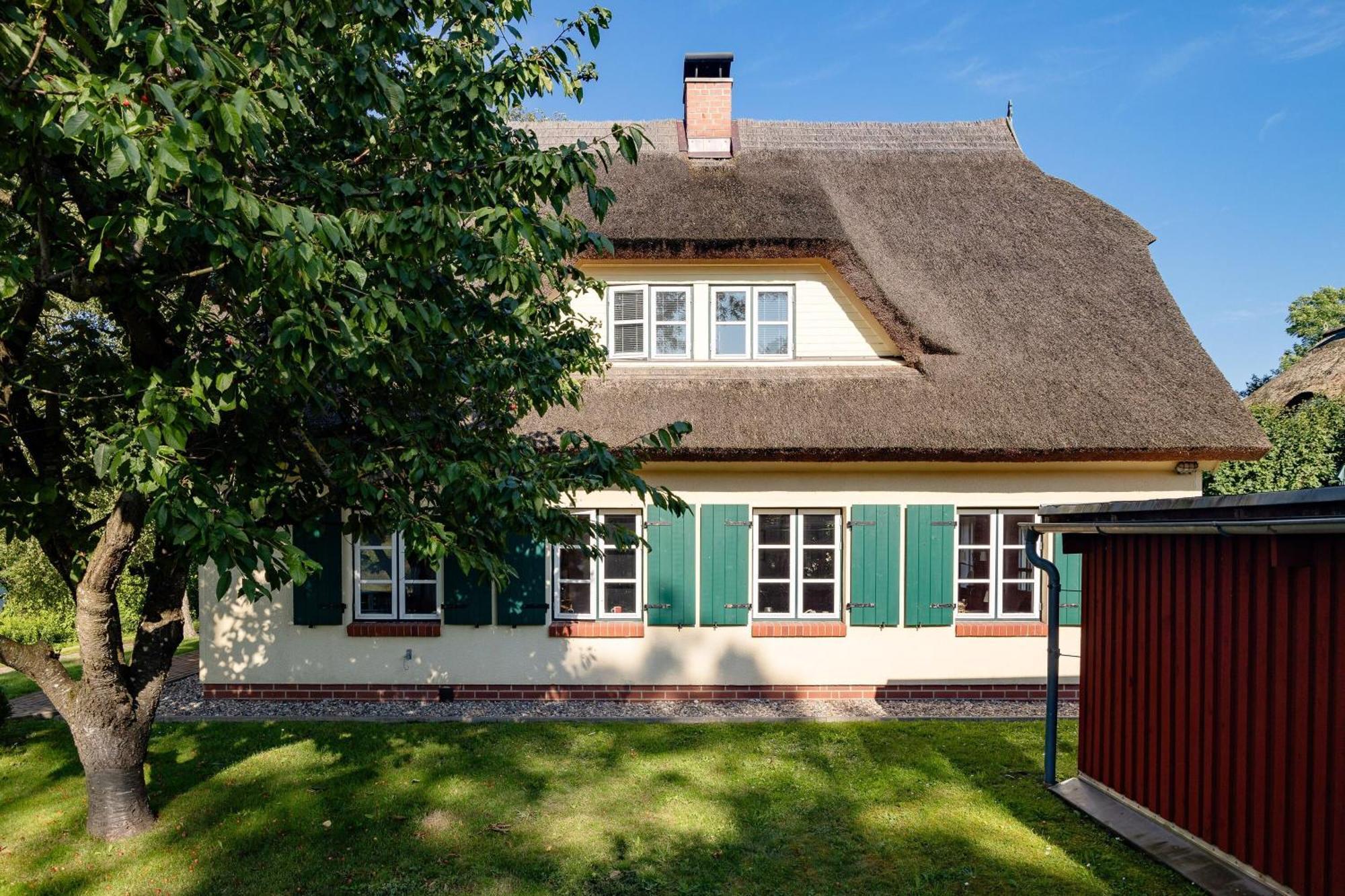Ferienhaus Preetz 1A - Idylle Unter Reet Burtevitz Εξωτερικό φωτογραφία
