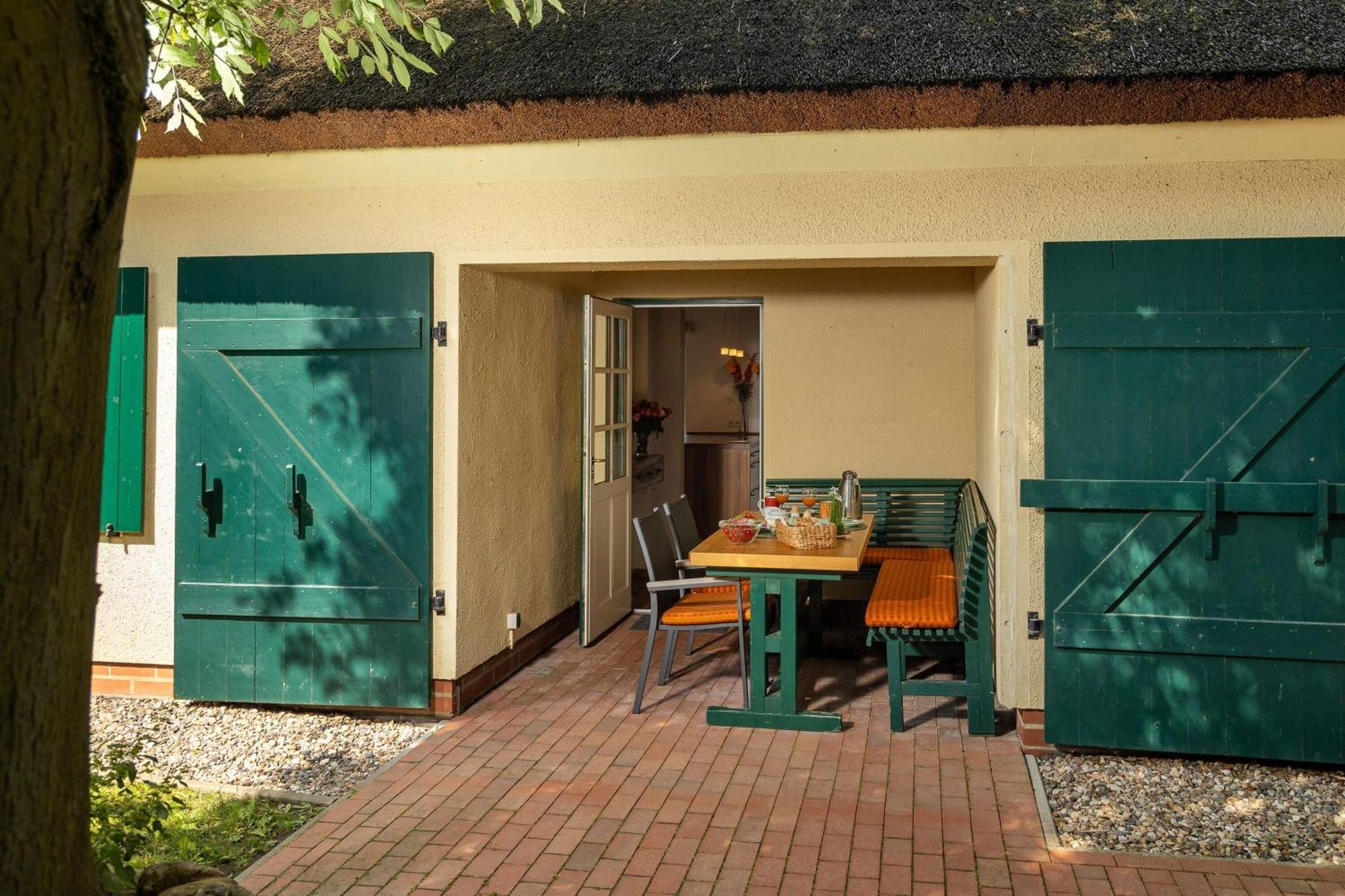 Ferienhaus Preetz 1A - Idylle Unter Reet Burtevitz Εξωτερικό φωτογραφία