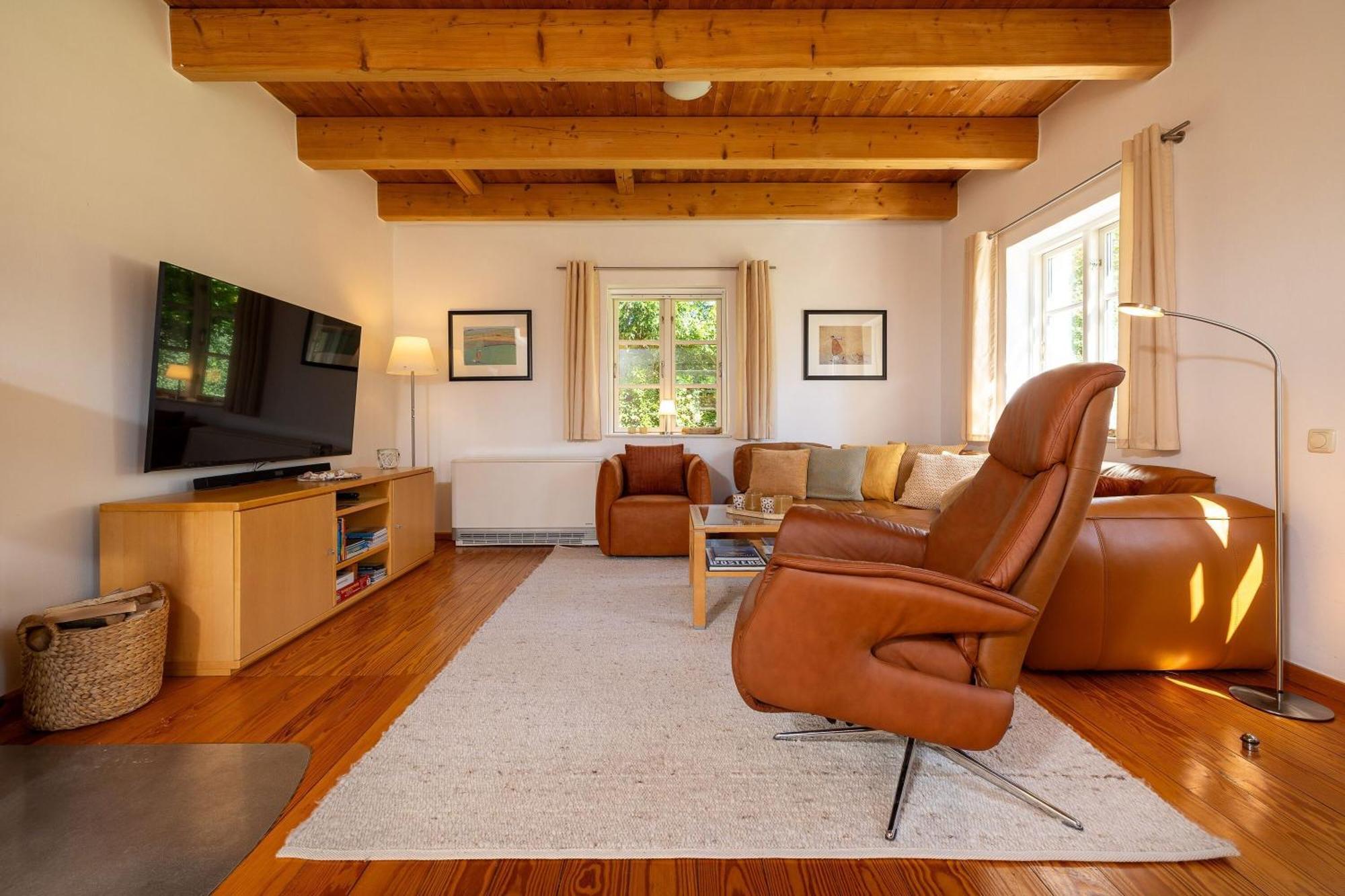 Ferienhaus Preetz 1A - Idylle Unter Reet Burtevitz Εξωτερικό φωτογραφία