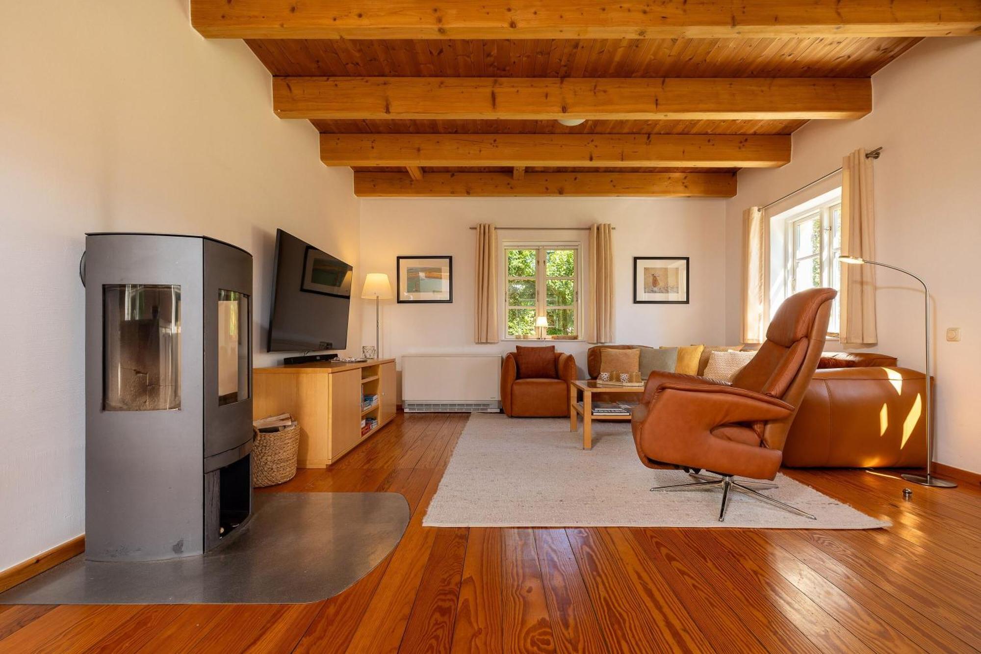Ferienhaus Preetz 1A - Idylle Unter Reet Burtevitz Εξωτερικό φωτογραφία